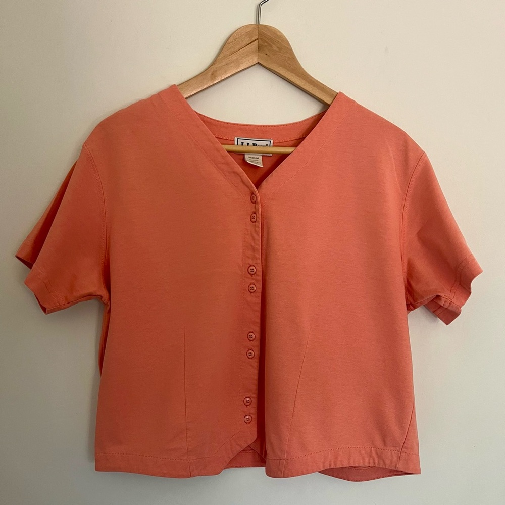 Vintage L.L. Bean Women's Coral cropped Button-Up Top- 100% cotton
